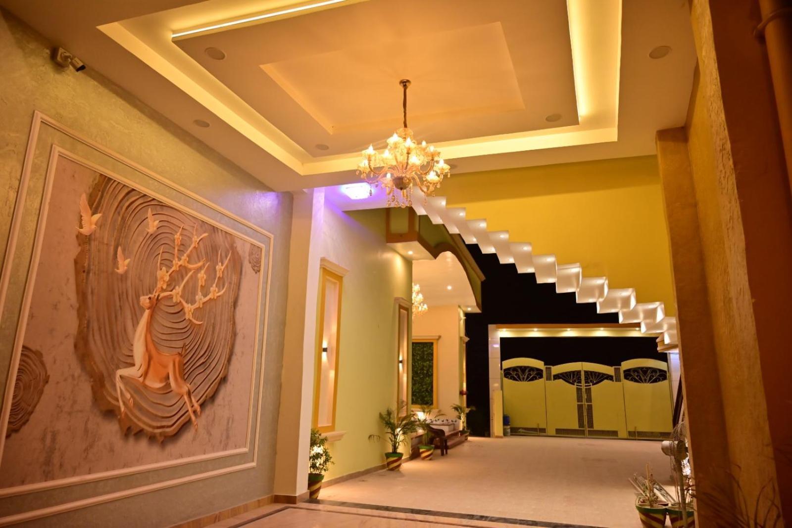 Amber Palace Ayodhya Екстериор снимка